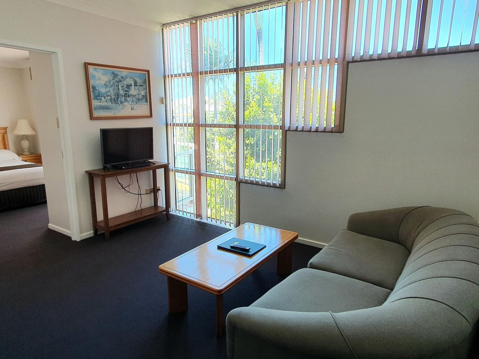 Mcnevins Maryborough Motel Exteriör bild